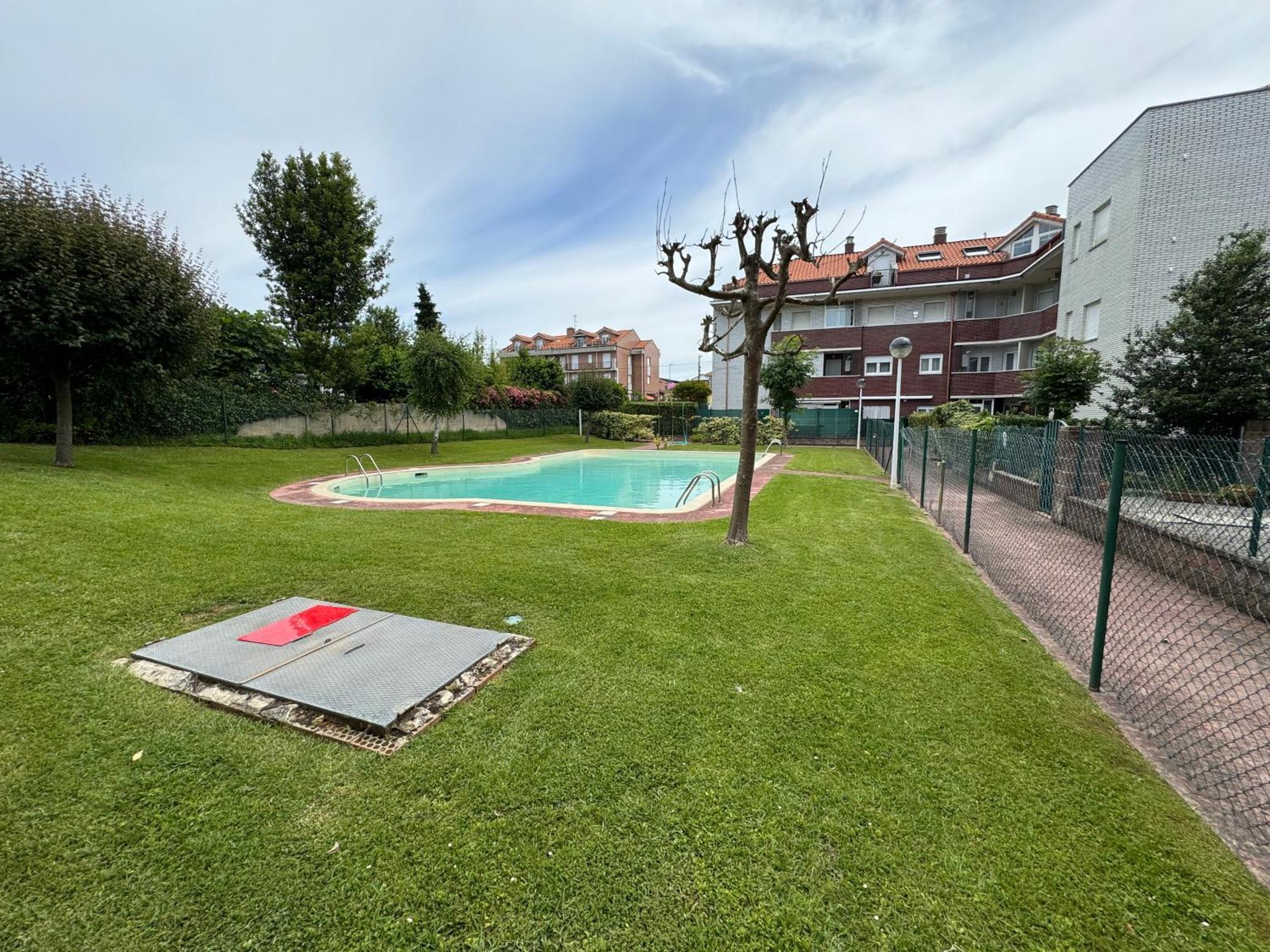 Apartament Garaje Y Piscina Comunitaria! Suances Zewnętrze zdjęcie